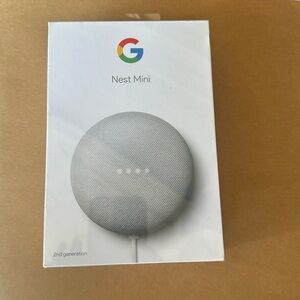 NIB Google Nest Mini 2nd Generation Chalk